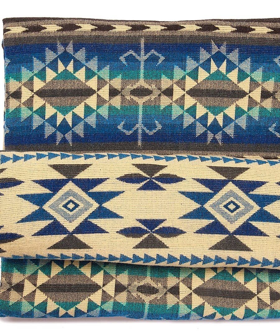 Ecuafina - Alpaca Native Blanket, Cotopaxi